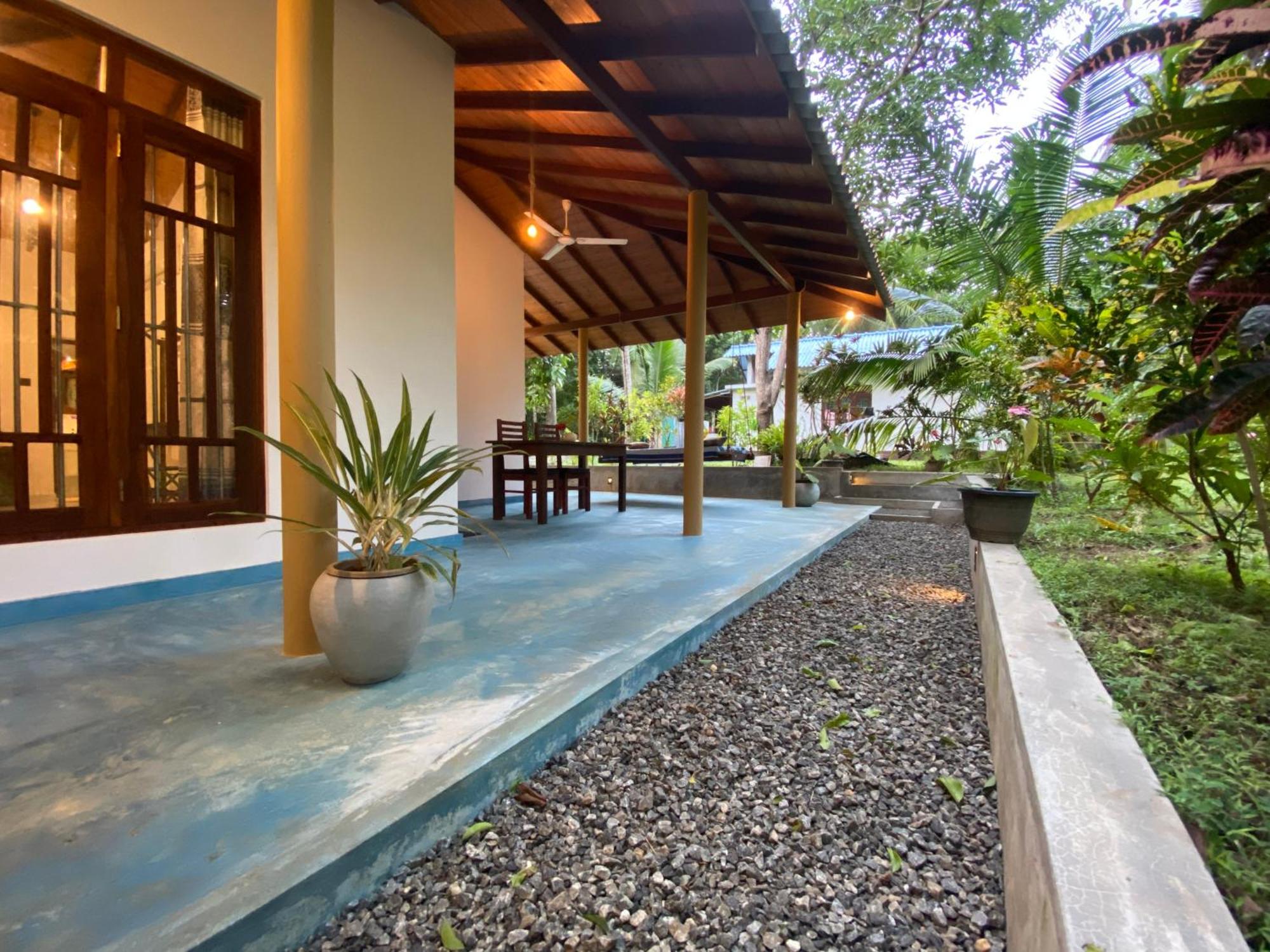 See Turtle Villa Tangalle Exteriér fotografie